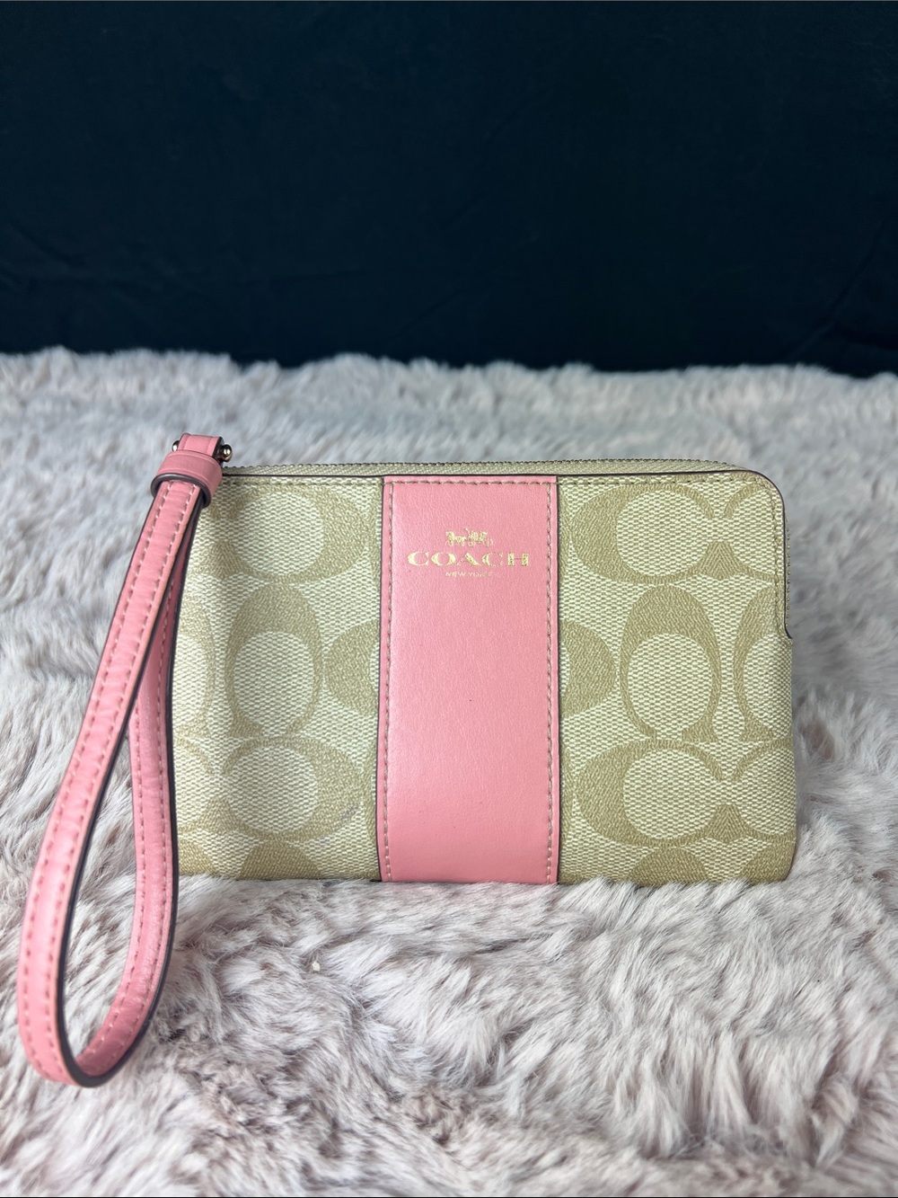 Coach Signature Canvas Zip Wristlet Khaki Blush Pink Leather Stripe | 2021 EUC